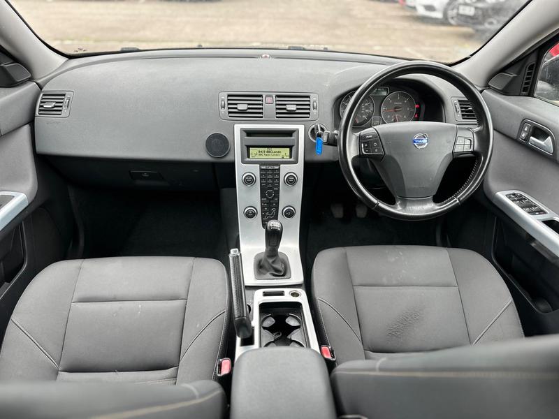 Volvo V50